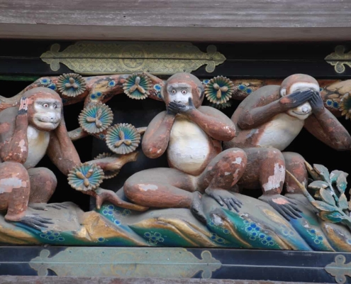 Les trois singes sages de Toshogu, Nikko
